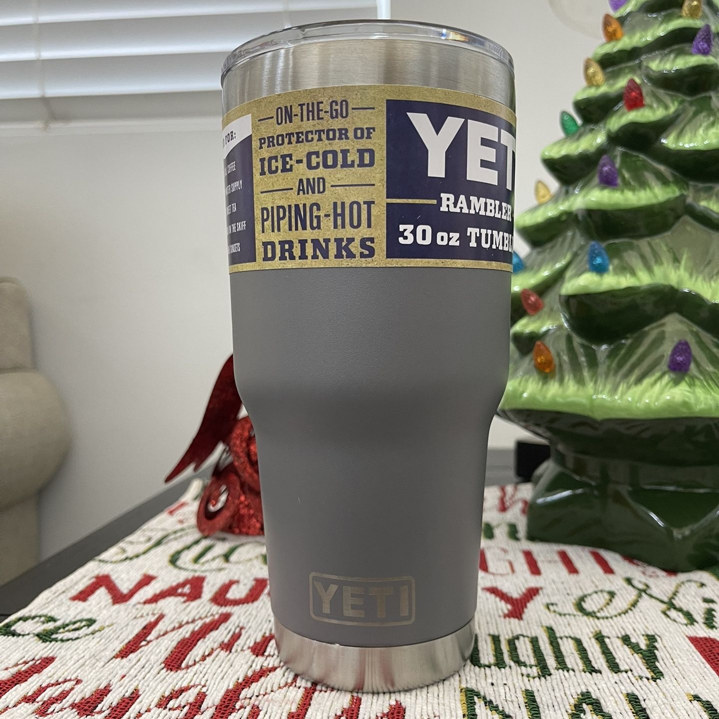 Yeti Rambler Tumbler Stackable 26 Oz. Alpine Yellow With Straw Lid for Sale  in Los Angeles, CA - OfferUp