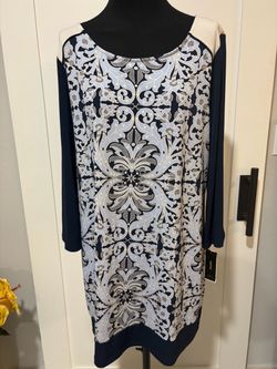 Women’s dress
