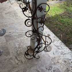 Vintage Wine Rack (FREE)