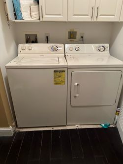 GE Washer and Dryer Set