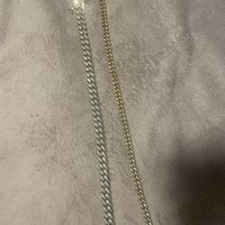 2 Cuban Links For The Price Of One