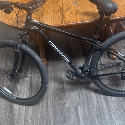 Mountain Bike - Cannondale Trail 7
