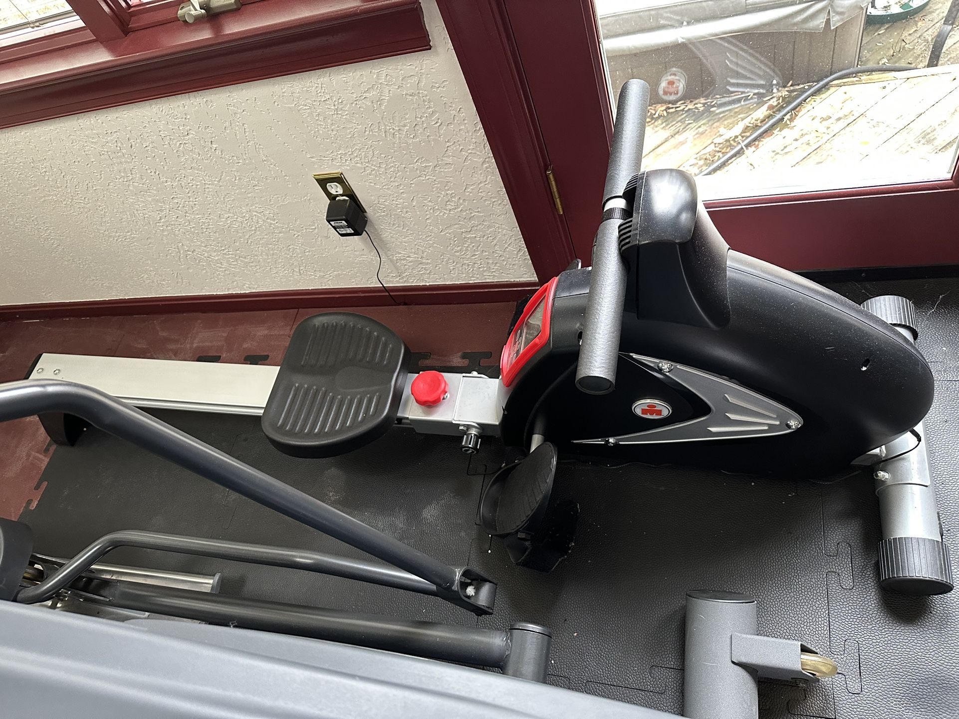 Ironman Power 10 Magnetic Rower