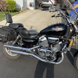 1994 Honda Magna 750