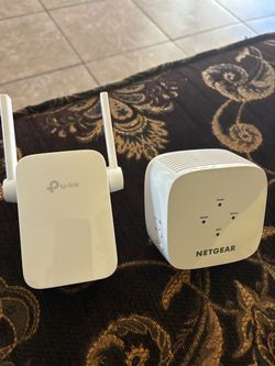 WiFi extenders