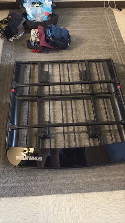 Yakima off grid  cargo basket