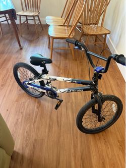 Kent 20 inch ambush BMX Bike