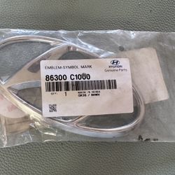 Hyundai Sonata Trunk Emblem- New OEM