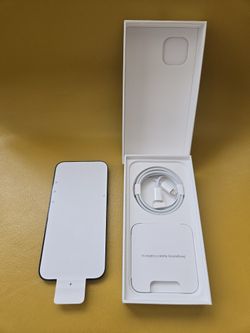 [Brand New!] Unlocked Apple iPhone 13, 128GB, Midnight