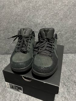 Sz 8.5M  Nike Kobe 4 Protro  Gift of Mamba
