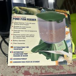 Fish Mate P7000 Pond Fish Feeder