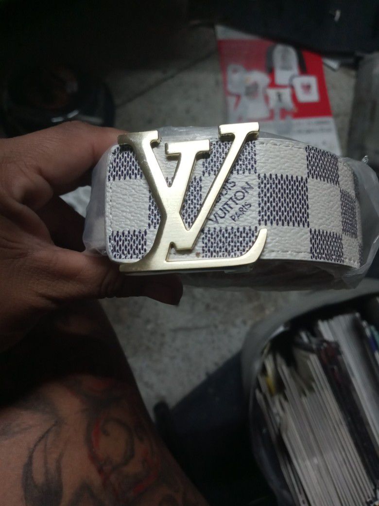 Brand New Louie Vuitton Belt With Receipt for Sale in Stockton, CA - OfferUp