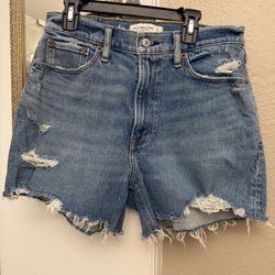 Abercrombie & fitch mom short 