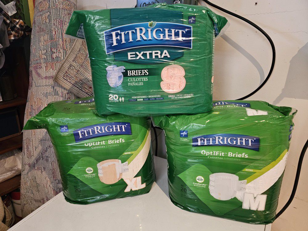 Fit Right Adult Diapers/ Pampers 