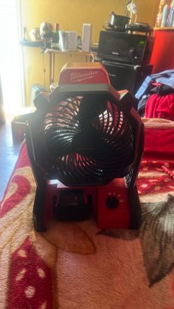 Milwaukee job site fan