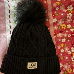 ugg beanie $10