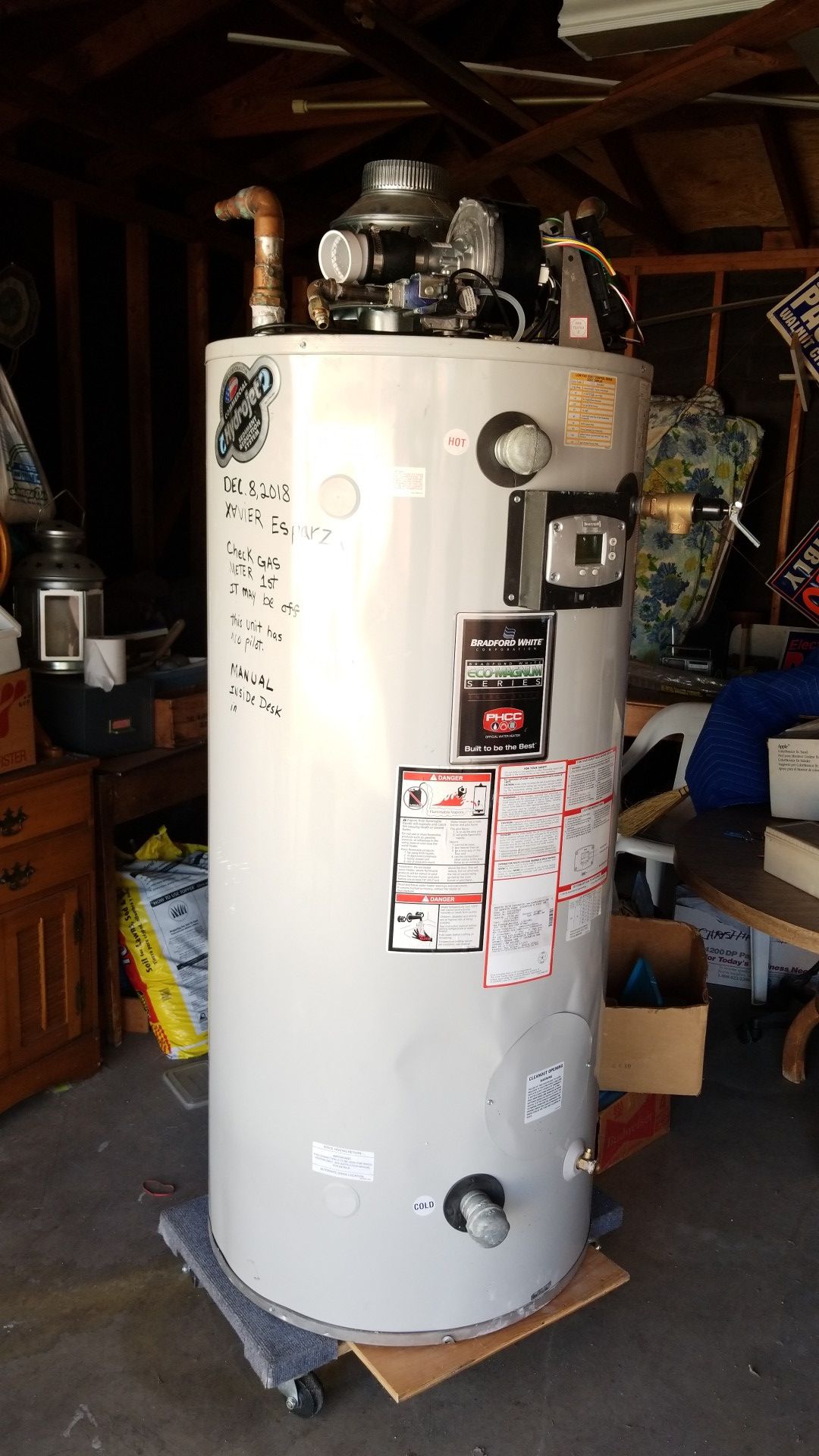 Eco-magnum commercial water heater