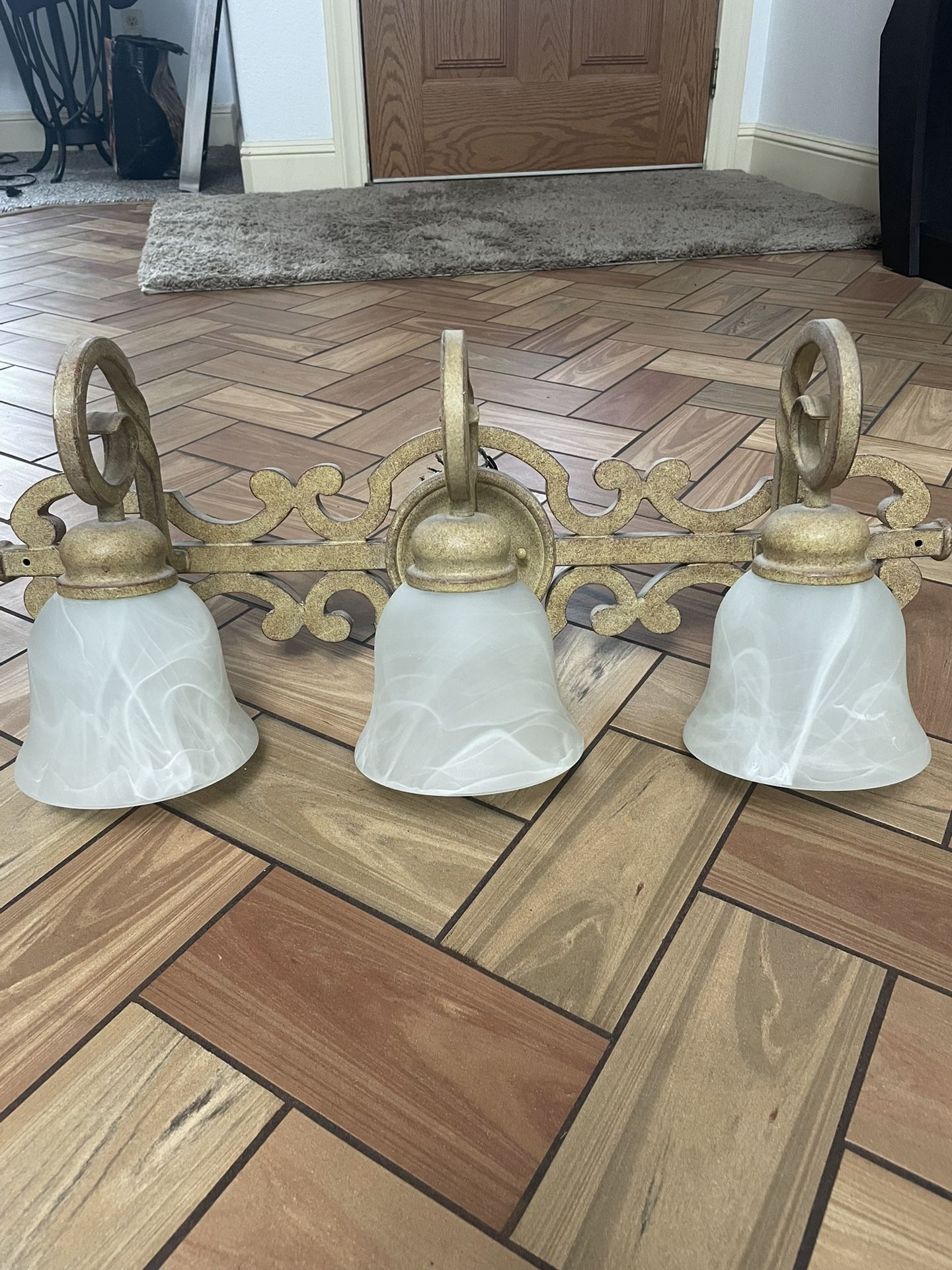 Bathroom Over Sink or kitchen Vanity Lights