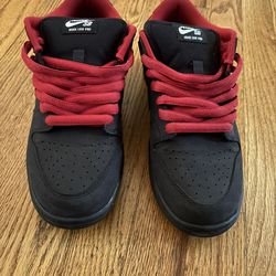 Nike SB Dunk Low Pro Supreme Black Red Skateboarding Shoes Size 8