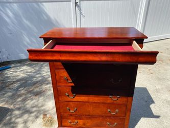 Dresser furniture