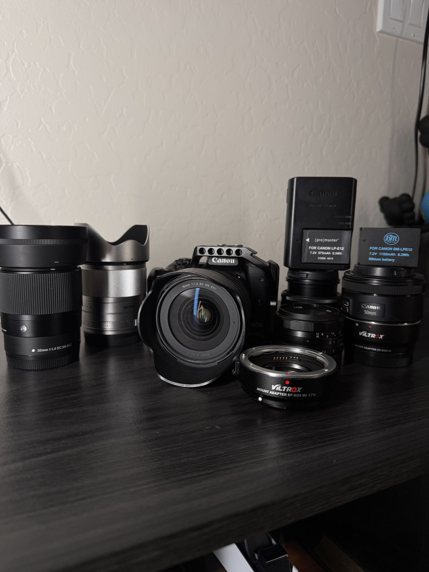 Canon Eos M50 Mirrorless Camera Bundle 