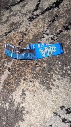 Head Trip VIP