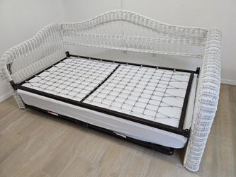 Wicker Bedroom Set