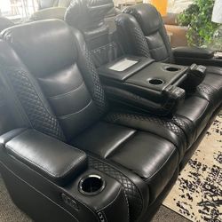 Party Time Midnight Power Reclinings Sofas Couchs Finance and Delivery Available 