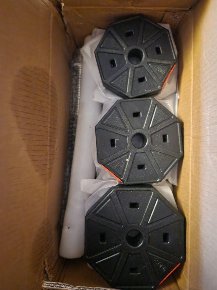 Brand New Never Used Dumbell And Barbell Set