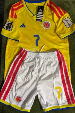 Colombia Luis Diaz Soccer  Youth Size 24 -8 years