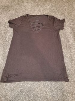 American Eagle T shirt