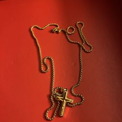 Gold Chain And Cross Pendent 