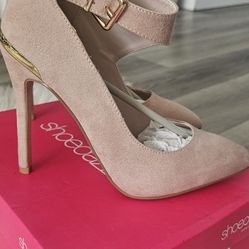 ShoeDazzle "Ashi" stiletto sz 7.5