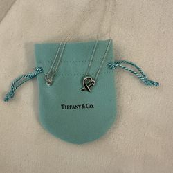 Tiffany & Co Paloma Picasso Loving Heart Necklace - Perfect Condition