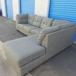 Modern Sectional Couch Gray 🛋 Very Nice 🛋