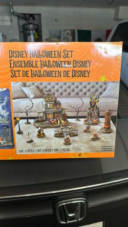 Disney Haunted House Halloween Set Village Costco Spooky Sounds Lighted Music