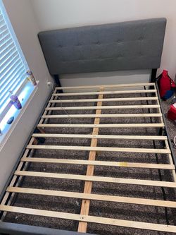 Queen size bed