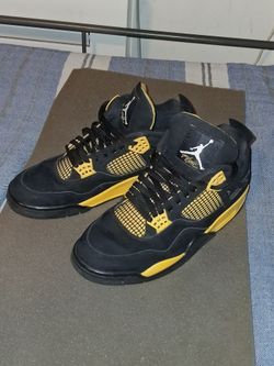 Jordan 4 sneakers