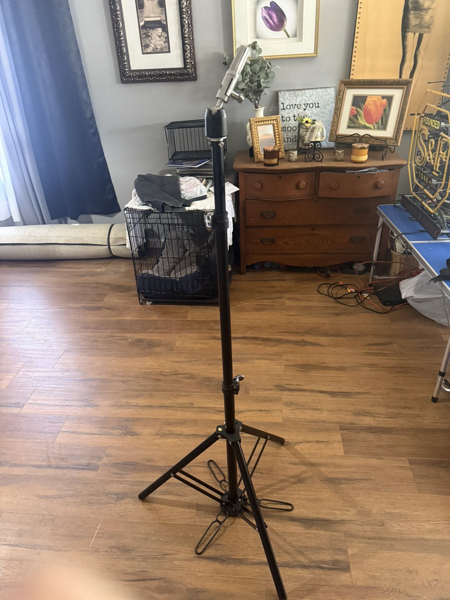 Heavy Duty Tripod