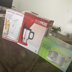 One Mug Color Coffee Maker / Kitchen Counter Can Opener / Toastmaster Mini Food Chopper Set - Brand New