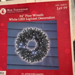 24 Inch Lighted Wreath