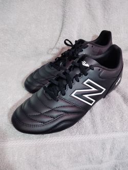 New Balance 442 V2 Academy FG Size 9 Men
