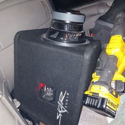 8" skar audio sub and skar box 200