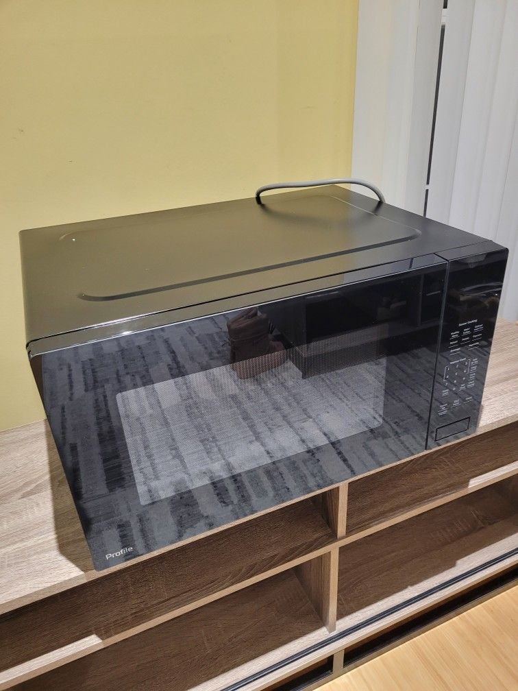 GE Microwave Oven Built In