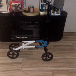 Knee Scooter 