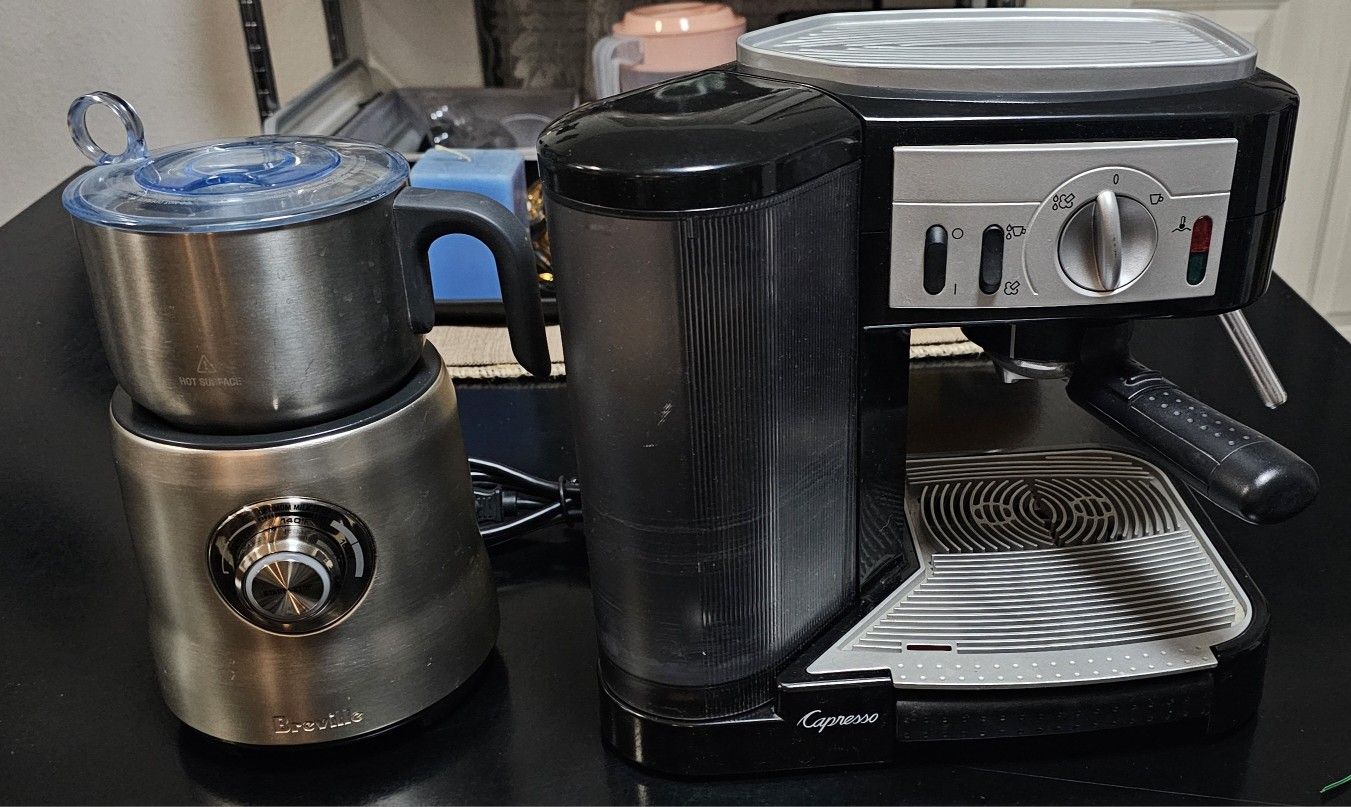 Capresso Expresso Maker Bundle