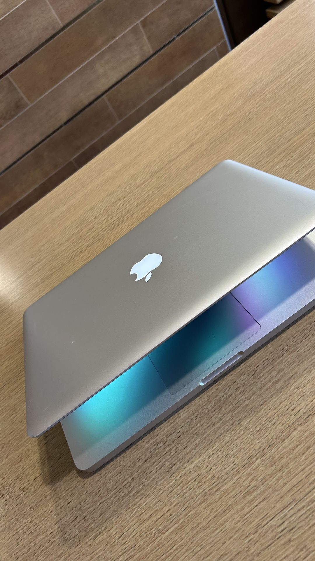 Apple MacBook Pro 13” I5/8GB/256GB SSD $140