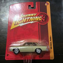 Johnny Lightning 1981 Chevy Malibu