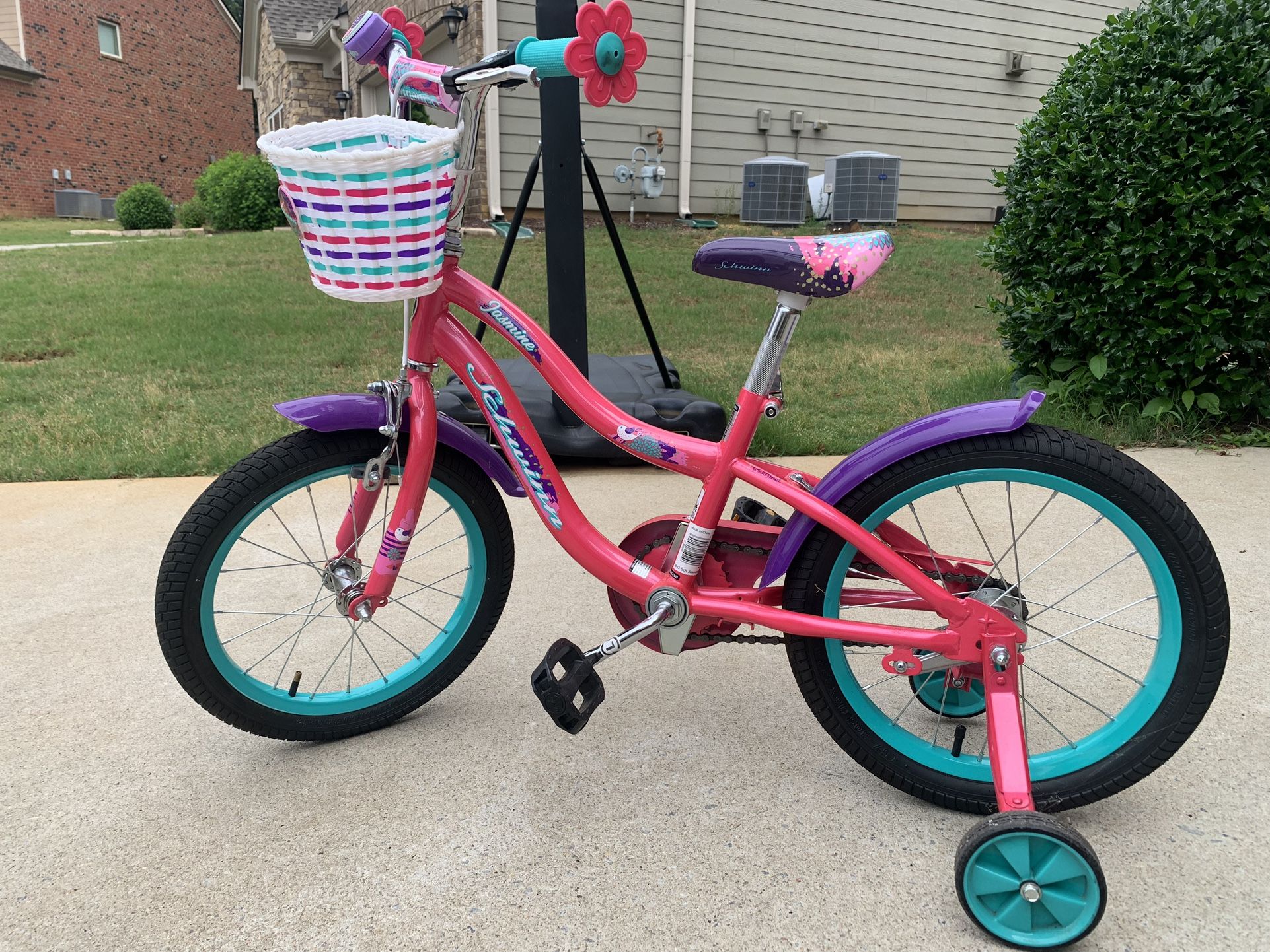 Schwinn Jasmine 16 inch bike