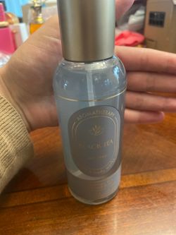D134 Bath & Body Works Aromatherapy Black Tea Body Mist